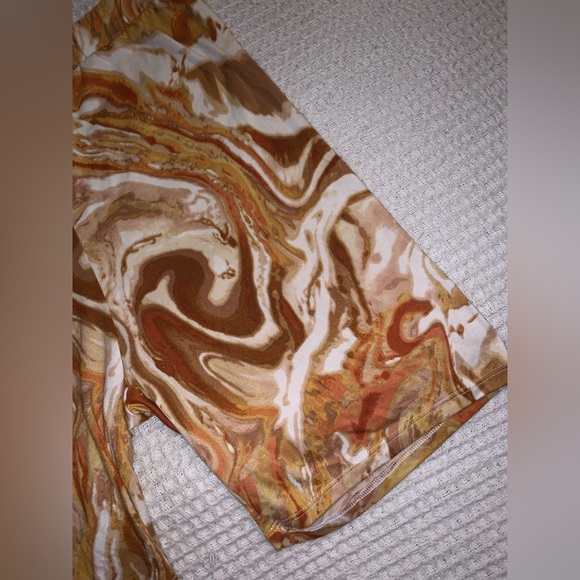 Two Piece Short Set - Picture 3 of 6